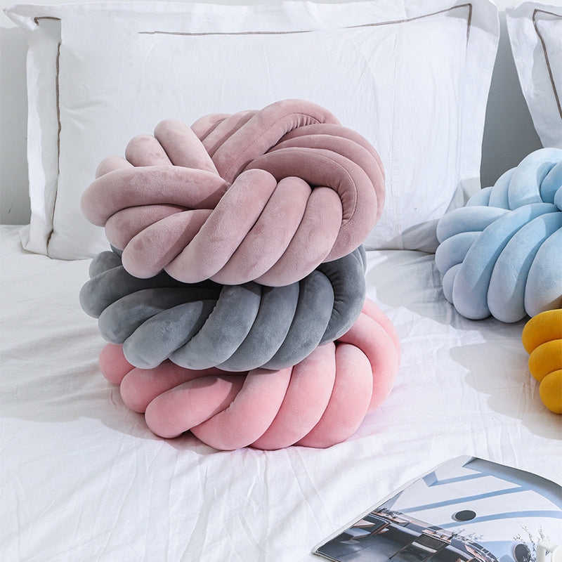 Knotted Ball Pillow